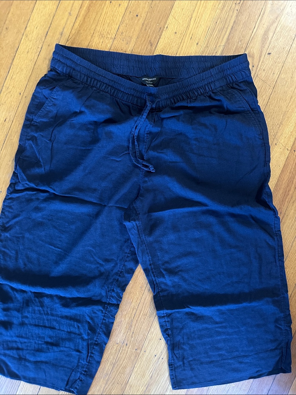 Banana Republic Factory Wide Leg linen Pants in Navy Blue